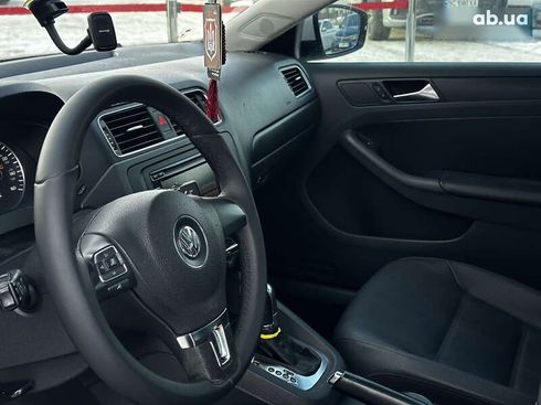 Volkswagen Jetta 2012 - фото 10