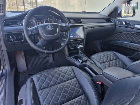 Skoda Superb 2010 - фото 18