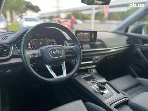 Audi Q5 2018 синий - фото 6