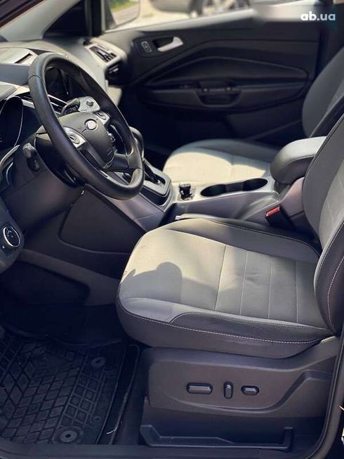 Ford Escape 2015 - фото 21