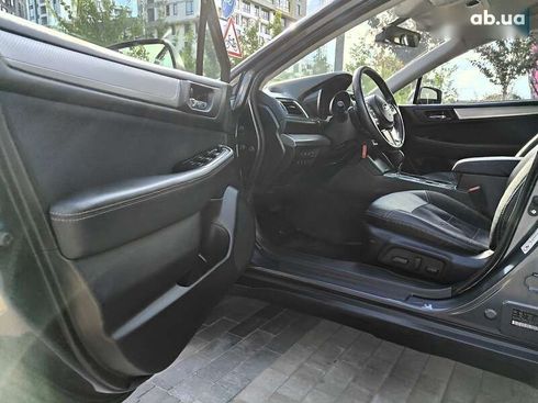 Subaru Outback 2017 - фото 30