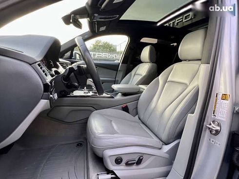 Audi Q7 2017 - фото 24