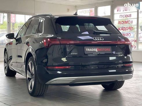 Audi E-Tron 2019 - фото 6