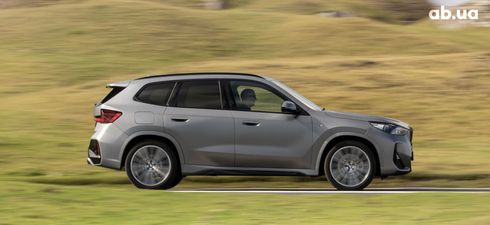 BMW X1 2023 - фото 3