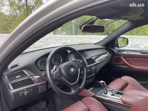 BMW X6 2011 - фото 20