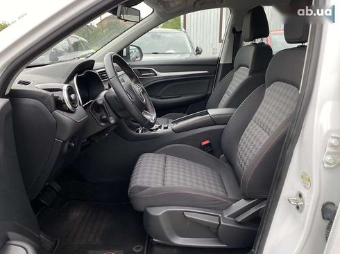 MG ZS EV 2022 - фото 21