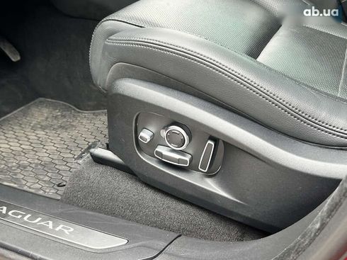 Jaguar F-Pace 2021 - фото 30