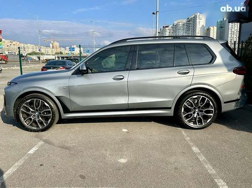 BMW X7 2023 - фото 26