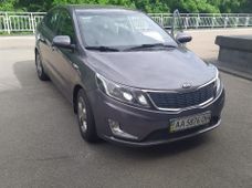 Автомобілі седан бу - купити на Автобазарі