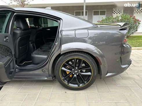 Dodge Charger 2019 - фото 6
