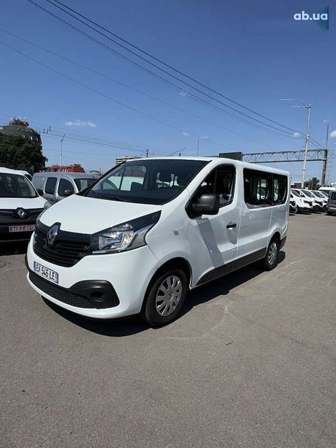 Renault Trafic 2018 - фото 6