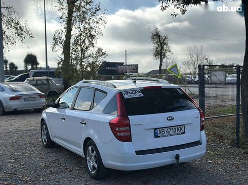 Kia Cee'd 2009 - фото 12