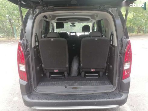 Peugeot e-Rifter 2022 - фото 22