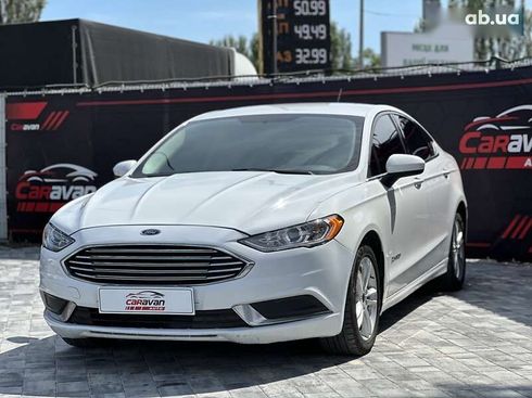 Ford Fusion 2018 - фото 21
