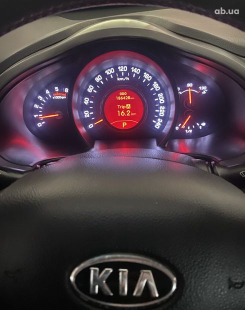 Kia Sportage 2011 черный - фото 13