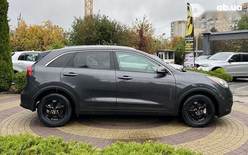 Kia Niro 2018 - фото 8