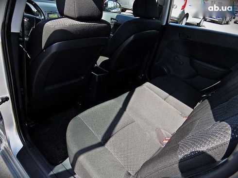 Hyundai i30 2011 - фото 14