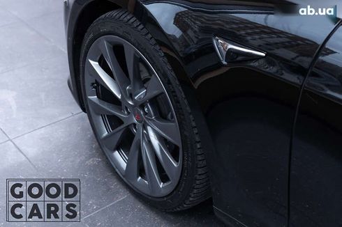 Tesla Model S 2019 - фото 13