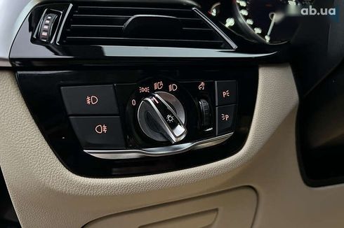 BMW 5 серия 2017 - фото 20