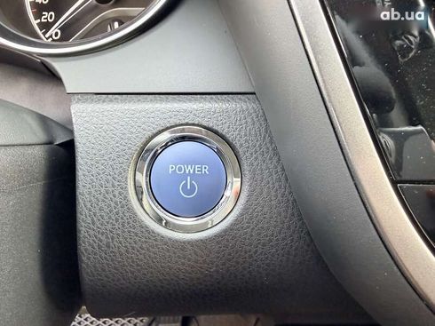Toyota Camry 2023 - фото 21
