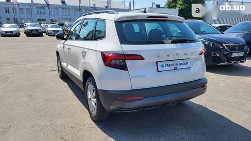 Skoda Karoq 2021 - фото 7