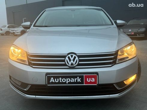 Volkswagen passat b7 2011 серый - фото 10