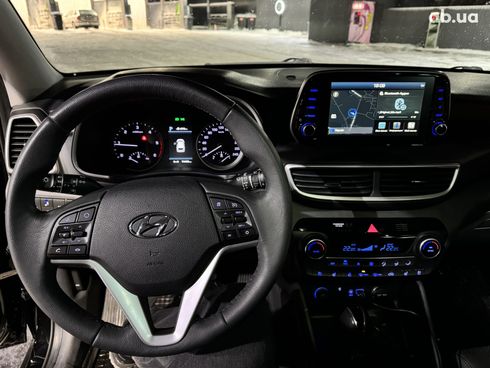 Hyundai Tucson 2020 черный - фото 16