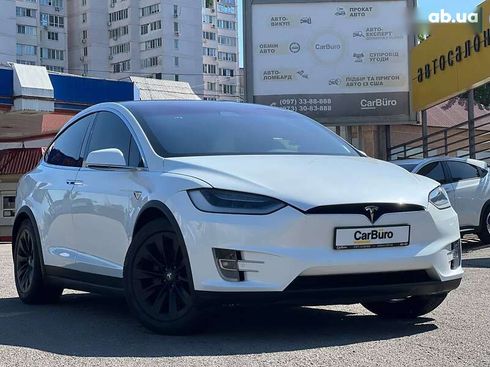 Tesla Model X 2020 - фото 2