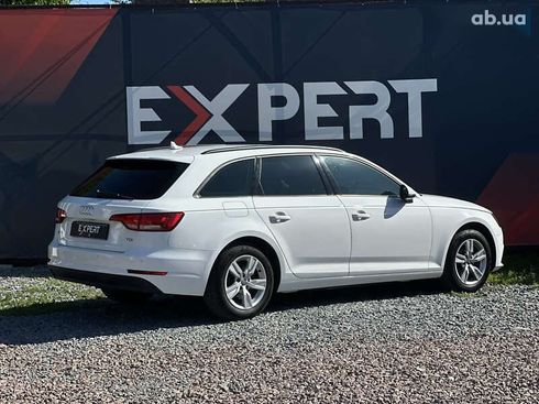 Audi A4 2017 - фото 8