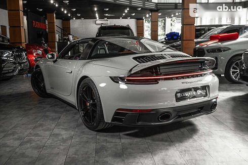 Porsche 911 2024 - фото 14