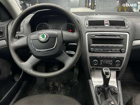 Skoda Octavia 2012 - фото 10
