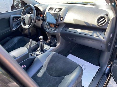 Toyota RAV4 2011 - фото 8