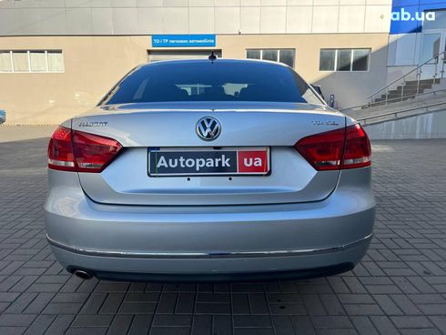 Volkswagen passat b7 2014 серый - фото 6