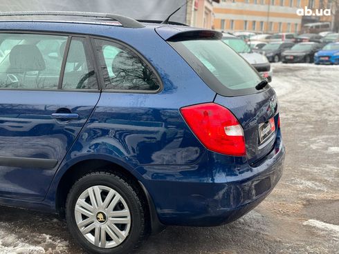 Skoda Fabia 2009 синий - фото 10