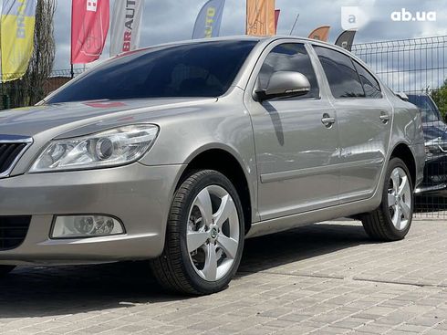 Skoda Octavia 2009 - фото 11