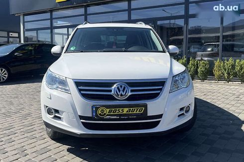 Volkswagen Tiguan 2010 - фото 2