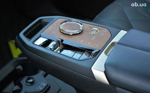 BMW iX 2021 - фото 14