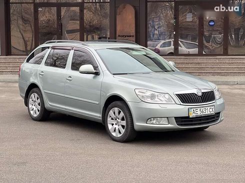 Skoda Octavia 2011 - фото 23