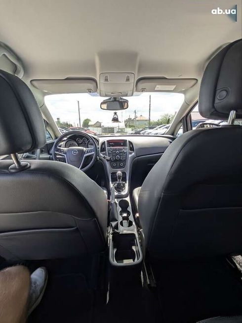 Opel Astra 2014 - фото 18