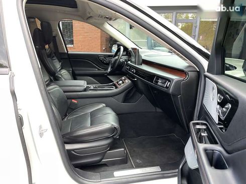 Lincoln Aviator 2022 - фото 25