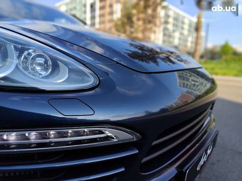 Porsche Cayenne 2012 - фото 30
