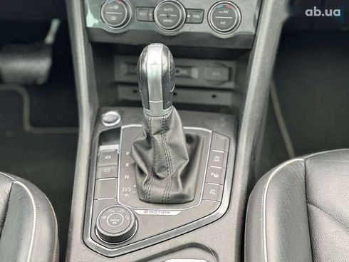 Volkswagen Tiguan 2018 - фото 14