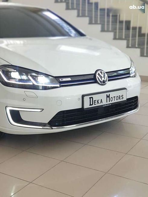 Volkswagen e-Golf 2017 - фото 2
