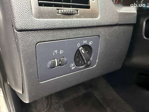 Skoda Fabia 2004 - фото 8