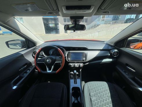 Nissan Kicks 2023 оранжевый - фото 23