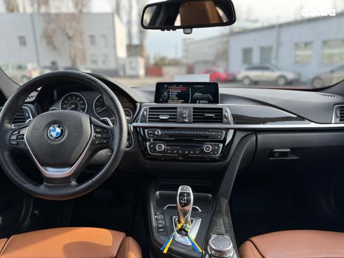 BMW 3 серия 2016 красный - фото 20