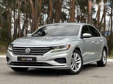 Продажа б/у Volkswagen Passat в Киеве - купить на Автобазаре