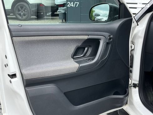 Skoda Fabia 2014 белый - фото 37