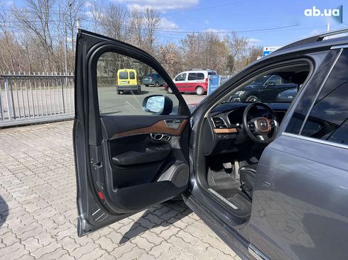 Volvo XC90 2016 - фото 14