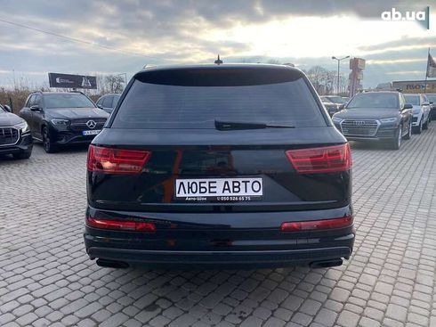 Audi Q7 2018 - фото 6